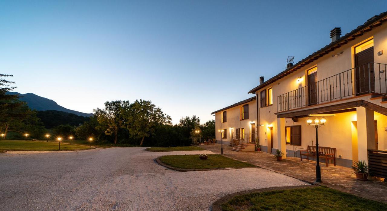 Sassoferrato Agriturismo Podere Coldifico מראה חיצוני תמונה