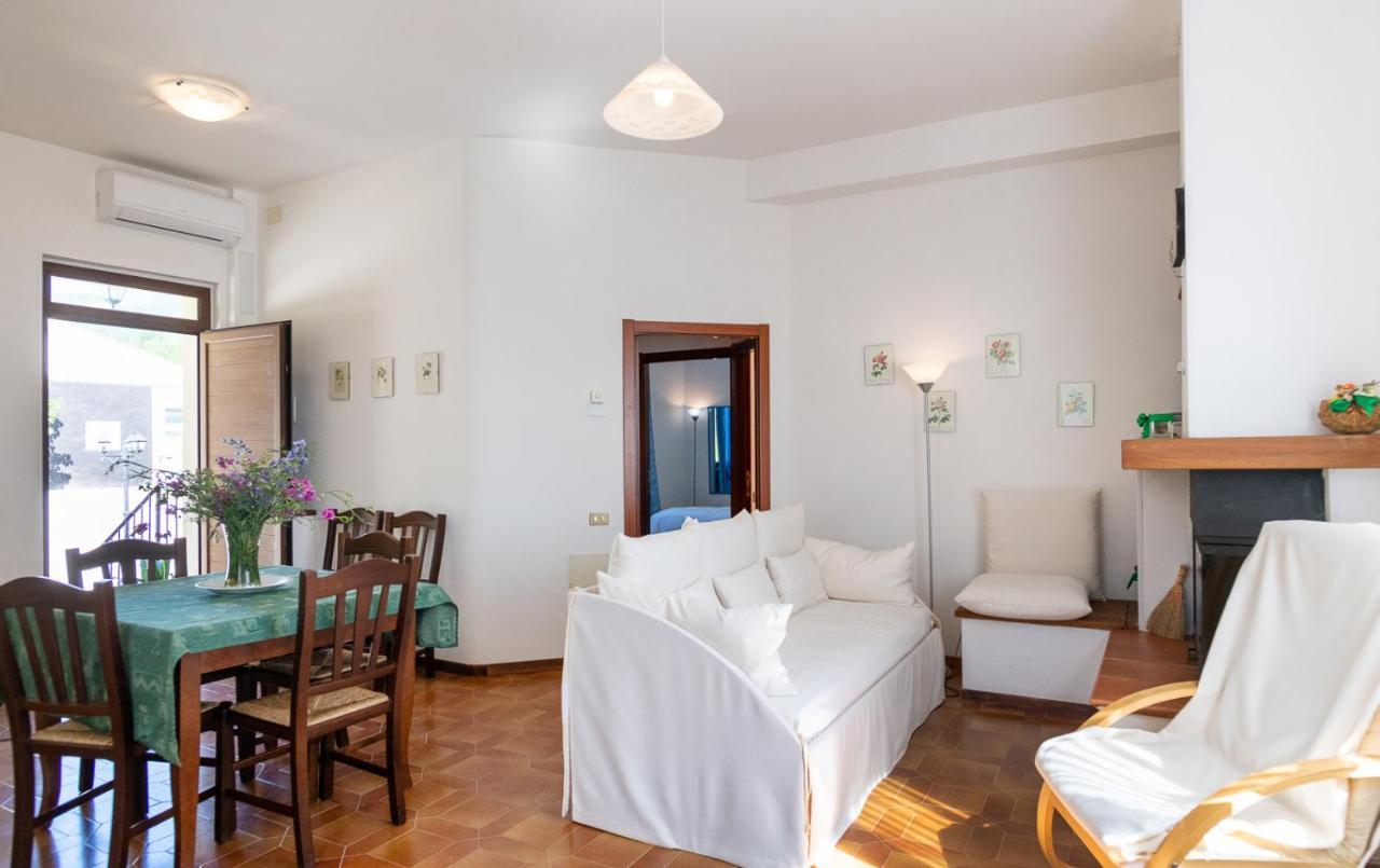 Sassoferrato Agriturismo Podere Coldifico מראה חיצוני תמונה
