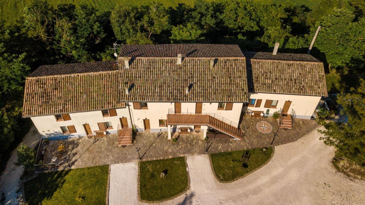 Sassoferrato Agriturismo Podere Coldifico מראה חיצוני תמונה
