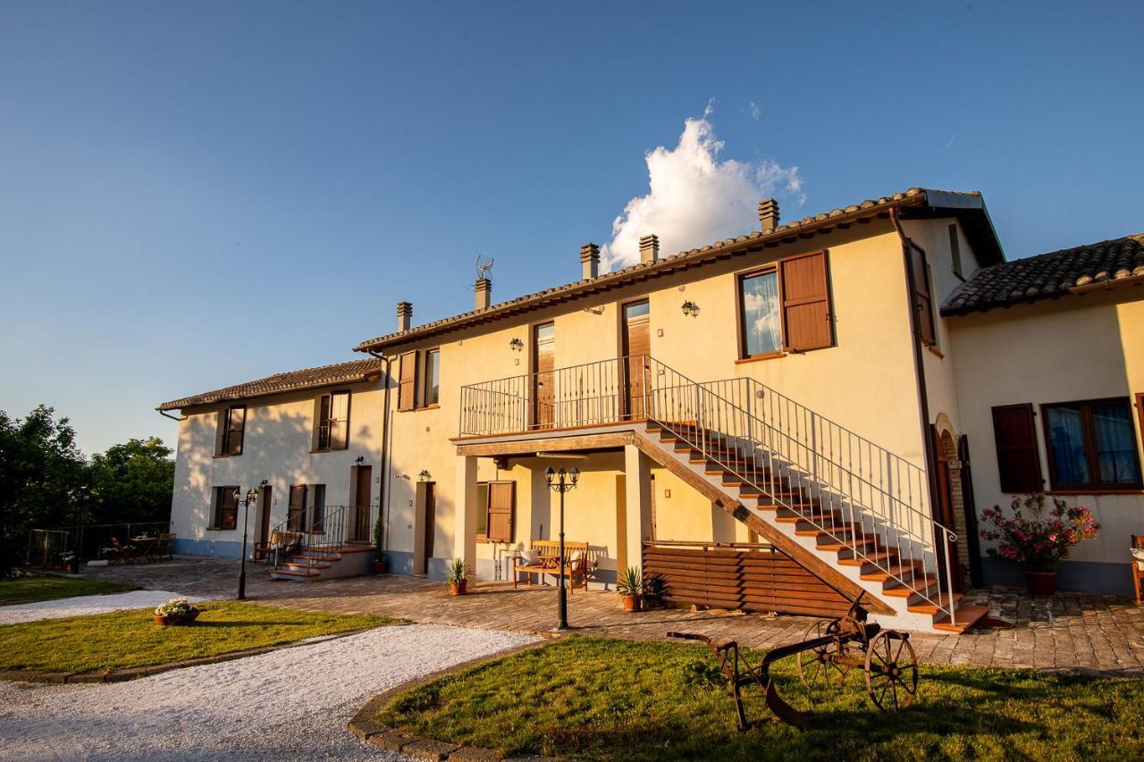 Sassoferrato Agriturismo Podere Coldifico מראה חיצוני תמונה